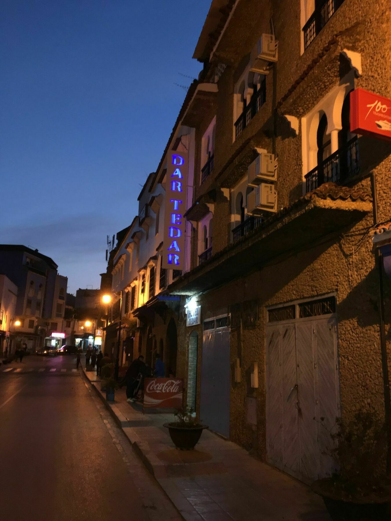 Hotel Tedar Szafszawan Zewnętrze zdjęcie