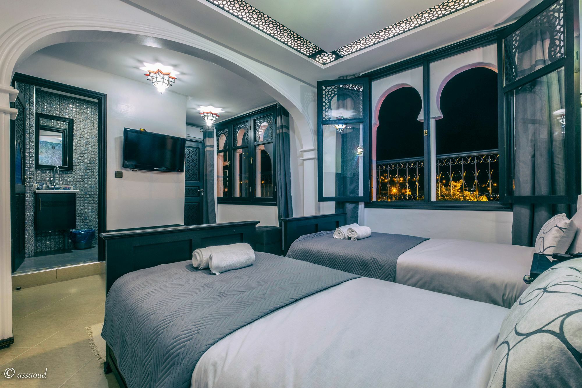 Hotel Tedar Szafszawan Zewnętrze zdjęcie